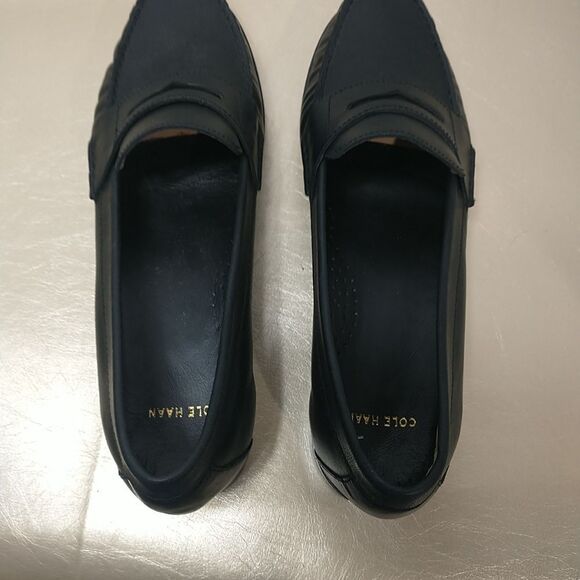 COLE HAAN Women's SZ 8.5B Alexa Penny Moc II D35813*. Condition is Pre-owned - Picture 5 of 8